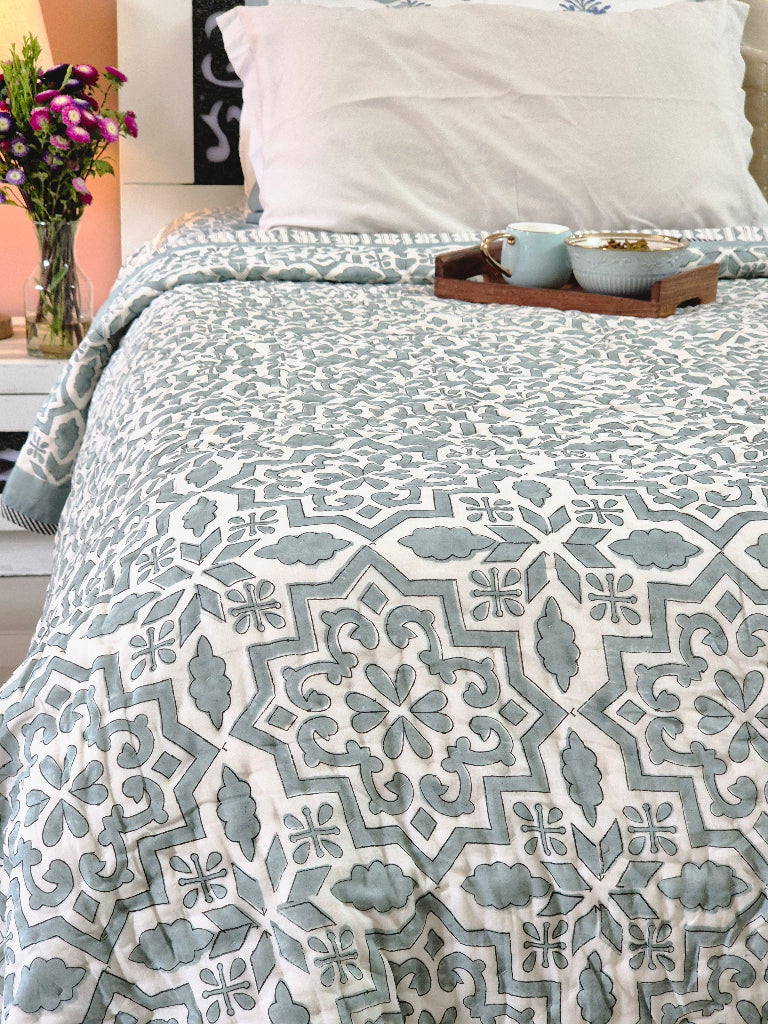 Palette Trails - Hand Blocked Quilt