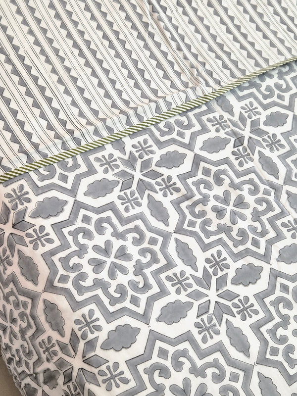 Grey Charm Single Hand Blocked Dohar