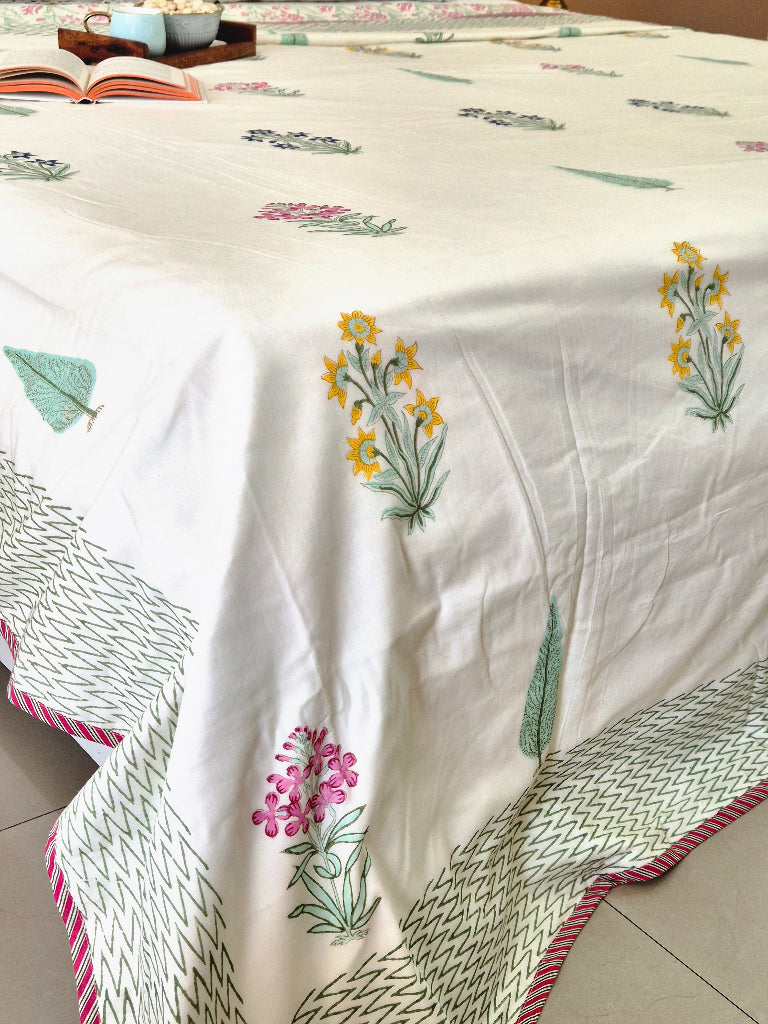 Off White Base Floral Print Double Hand Blocked Dohar
