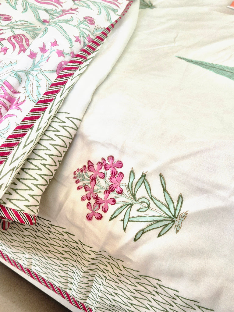 Off White Base Floral Print Double Hand Blocked Dohar