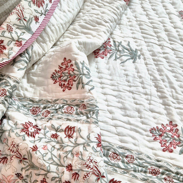 Phoolon ki Mehak Double Hand Blocked Quilt