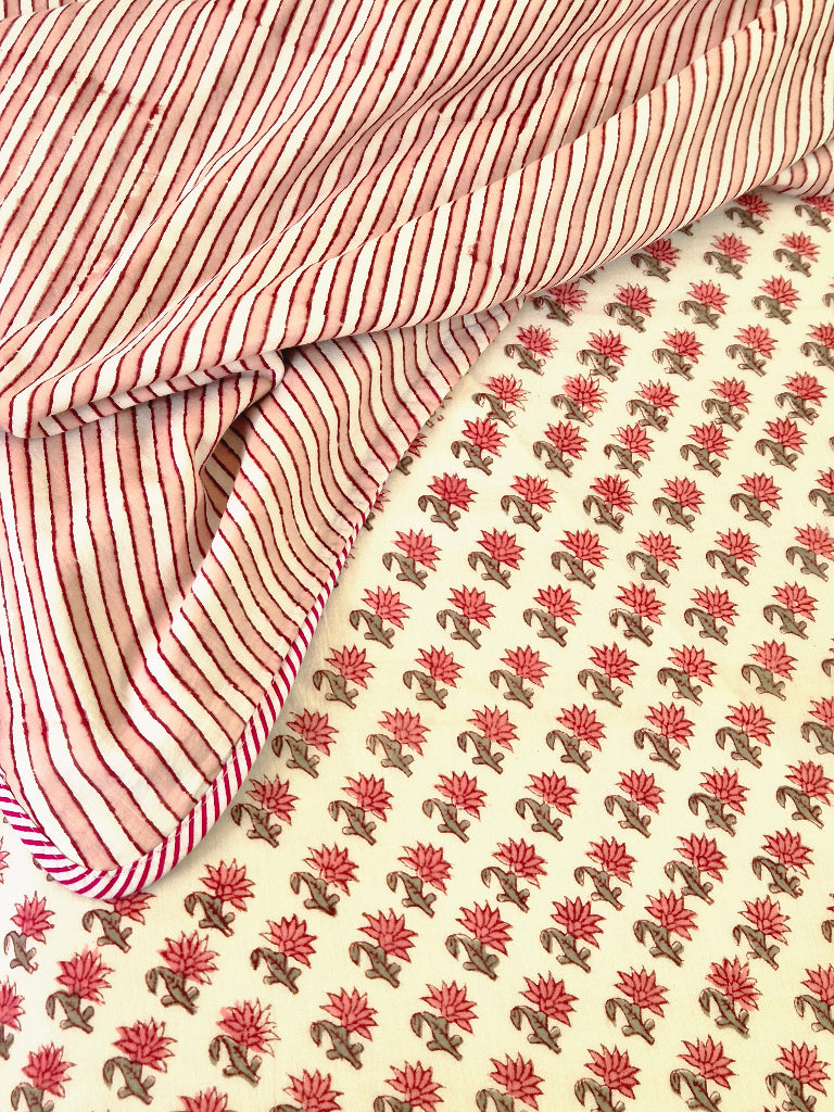 Peach Bloom Single Hand Blocked Dohar