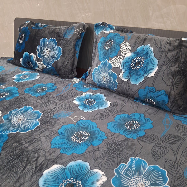 Blue Florals Warm Bedsheet