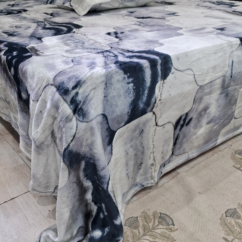 Marble Print Warm Bedsheet