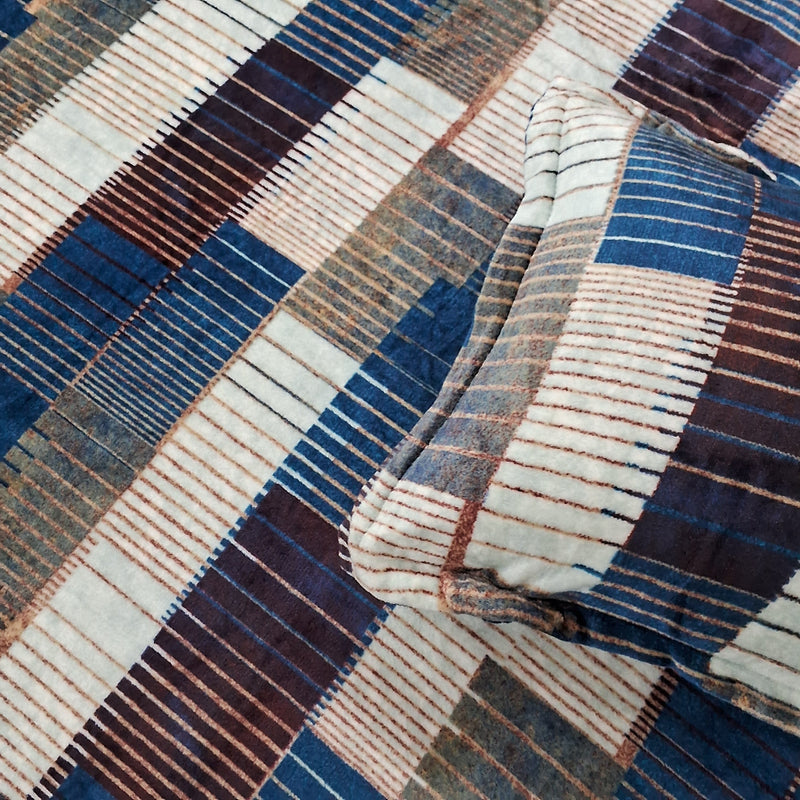 Multicolor Striped Print Warm Bedsheet