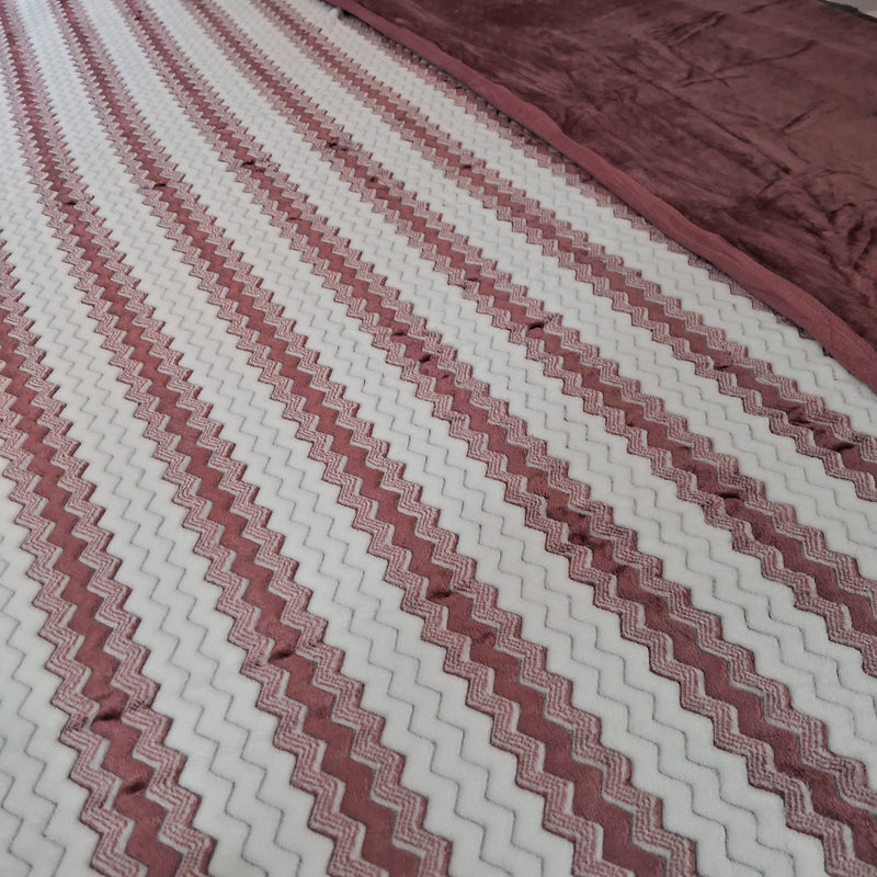 Brick-o-la Double Warm and Reversible Duvet Cover