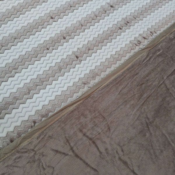 Beige Love Double Warm and Reversible Duvet Cover