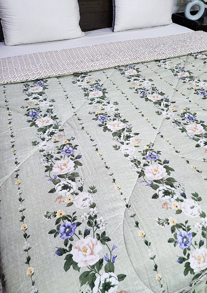 Beige Floral Print Double Comforter