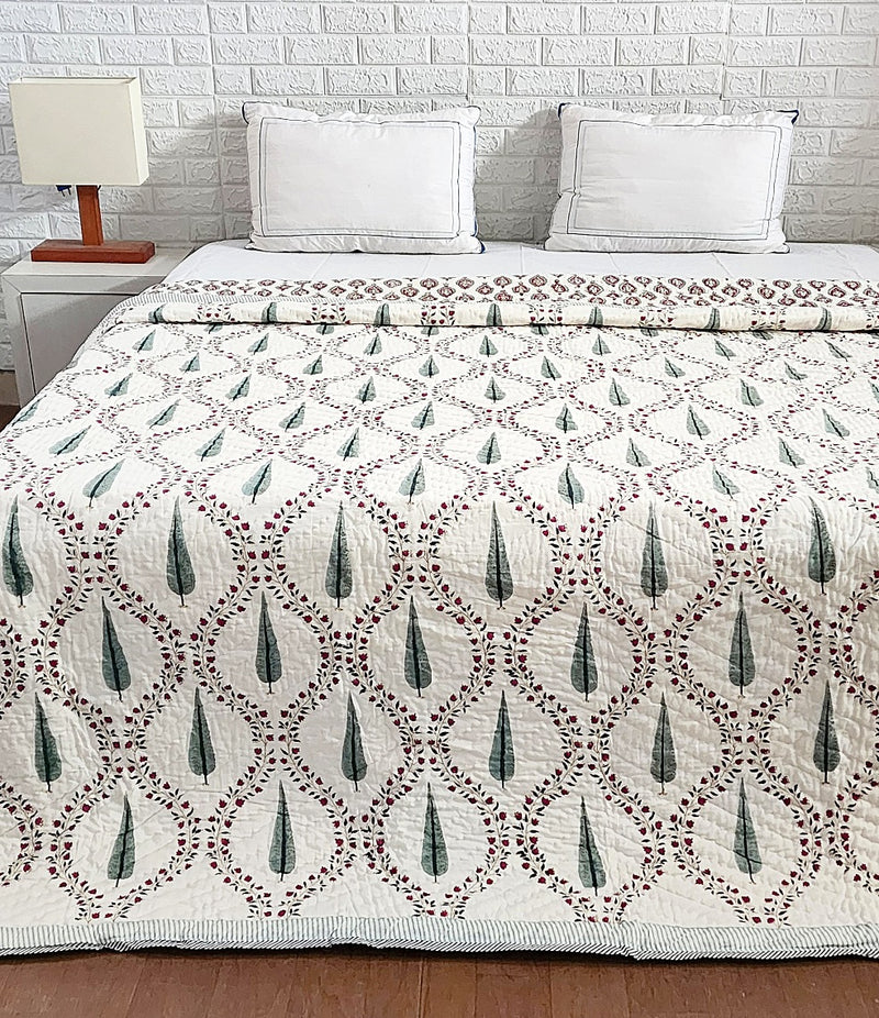 Reversible Jaipuri Razai - The Flower and Cypress Motif
