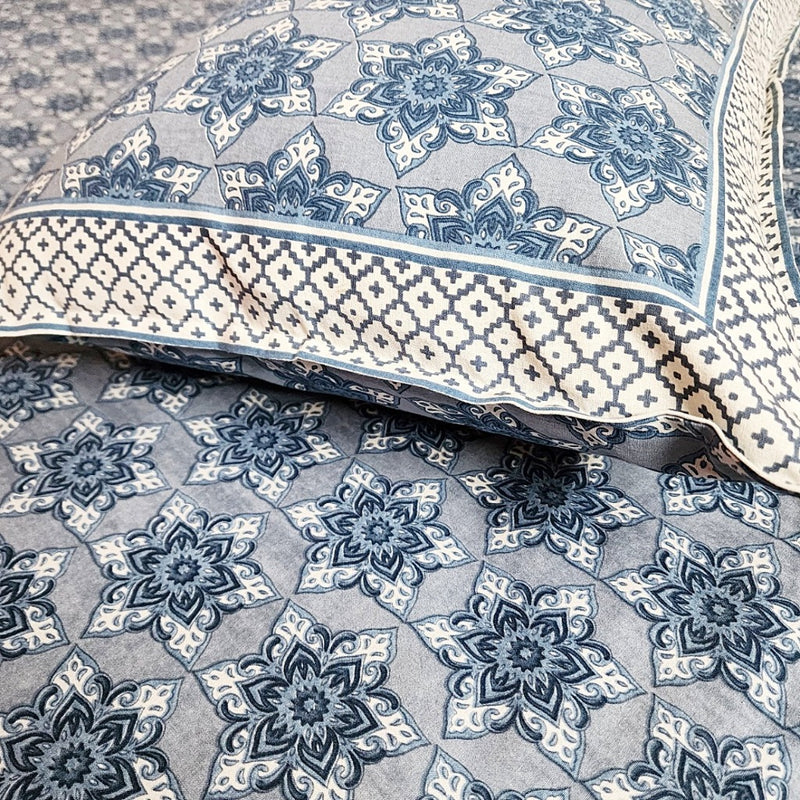 Starry Love Cotton Bedsheet