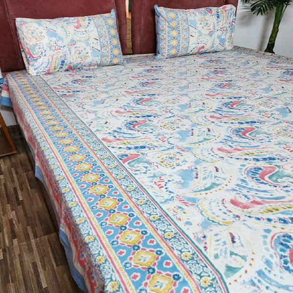 Eye Catcher Cotton Bedsheet