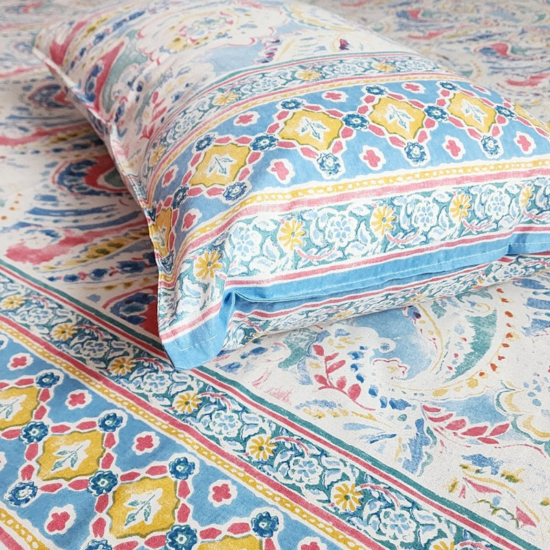 Eye Catcher Cotton Bedsheet