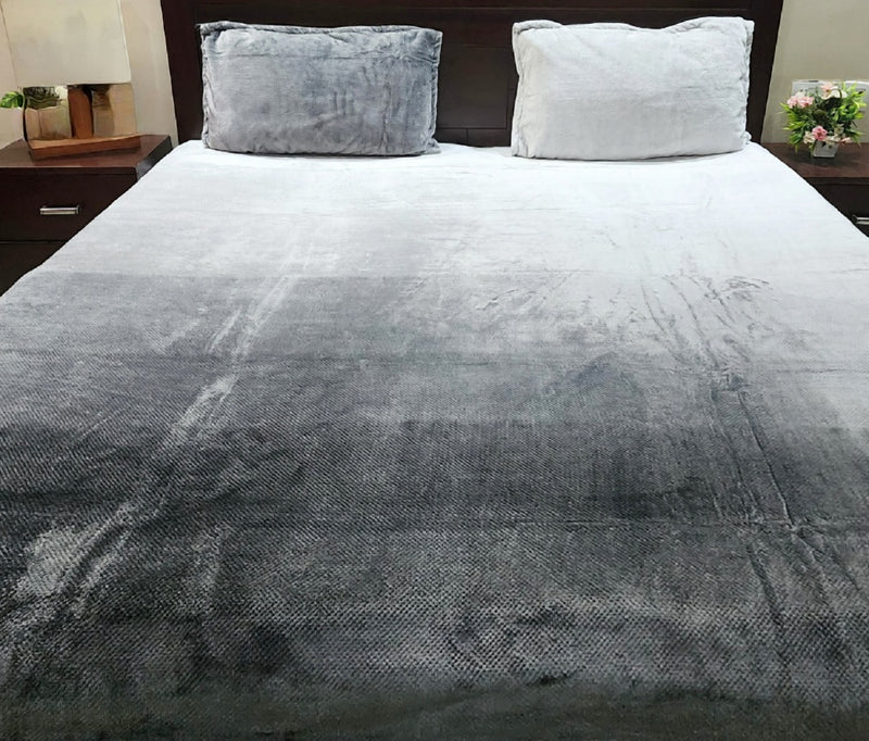 Dual Shaded Gray Warm Bedsheet