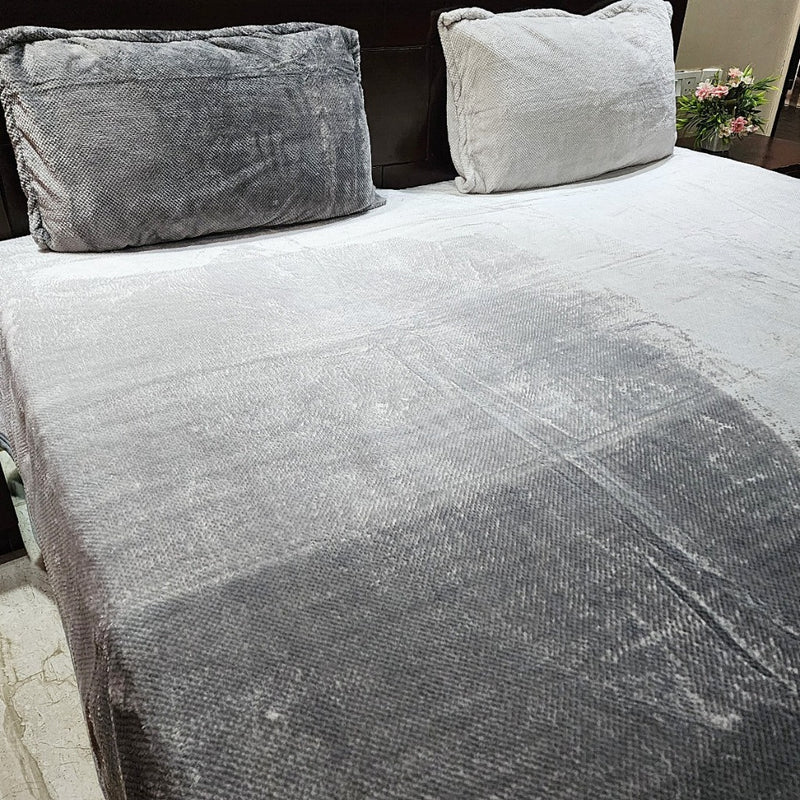 Dual Shaded Gray Warm Bedsheet