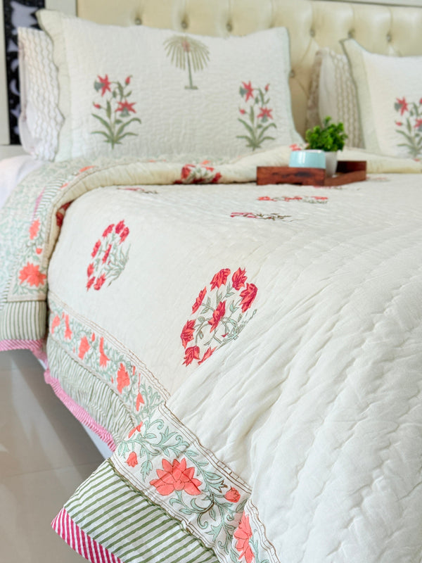 Gardenia Glow - Cream Base Double Hand-blocked Quilt