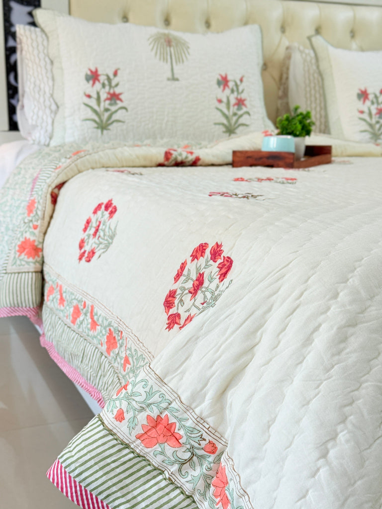 Gardenia Glow - Cream Base Double Hand-blocked Quilt
