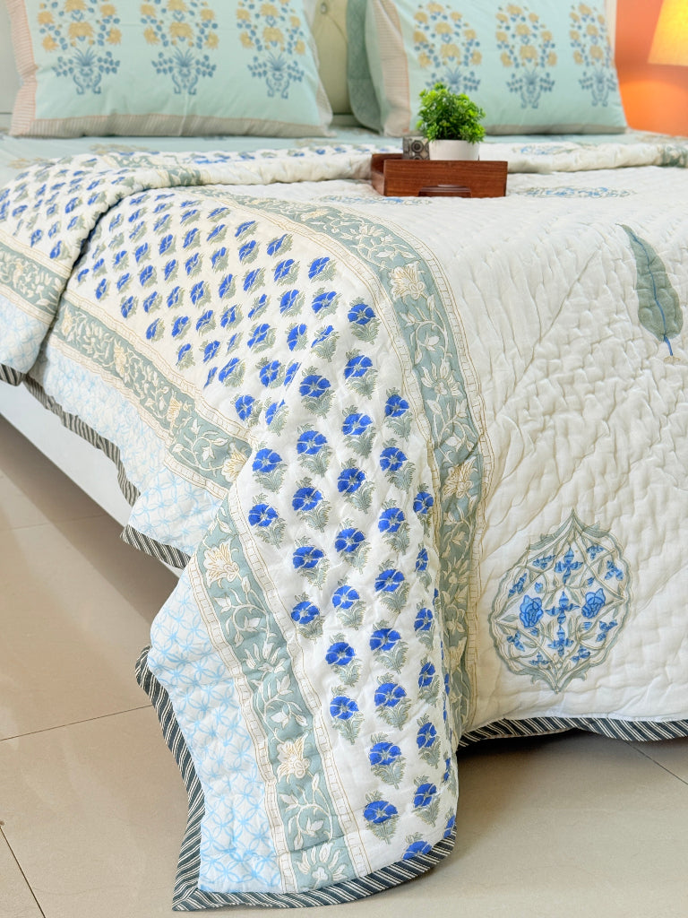 Stay Warm Single Hand Blocked Quilt