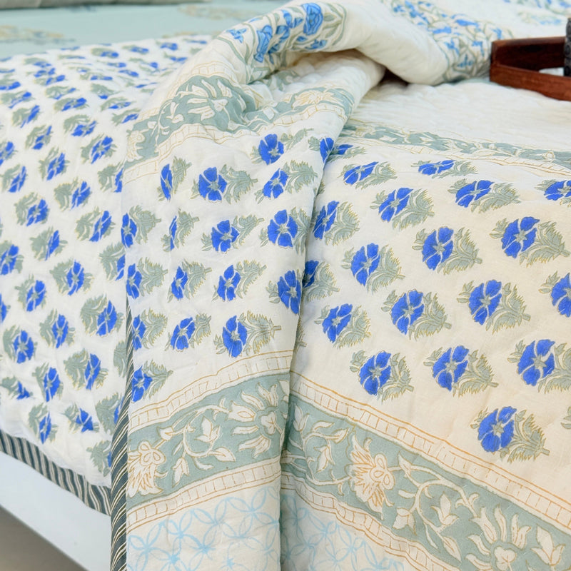 Stay Warm Single Hand Blocked Quilt