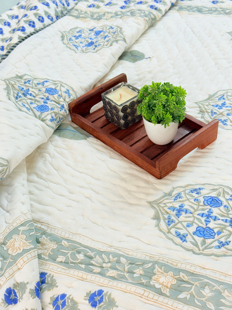 Stay Warm Single Hand Blocked Quilt