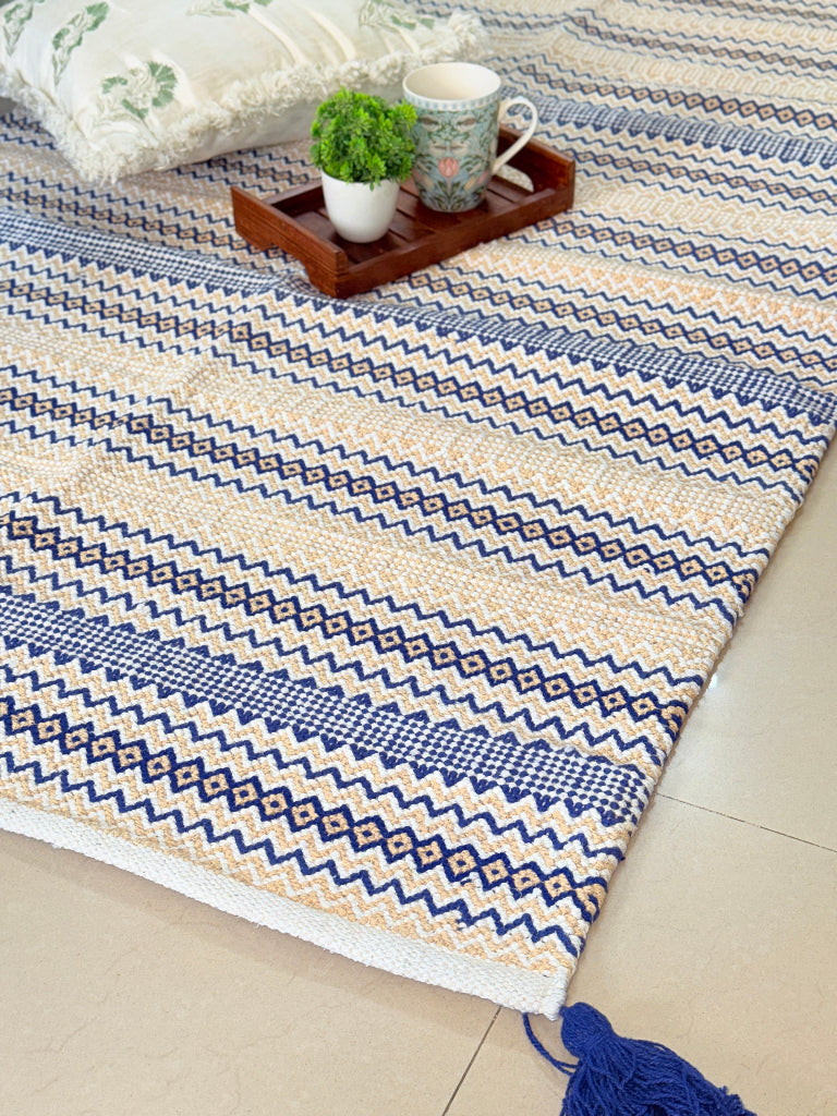 The Charm - Handcrafted Rug