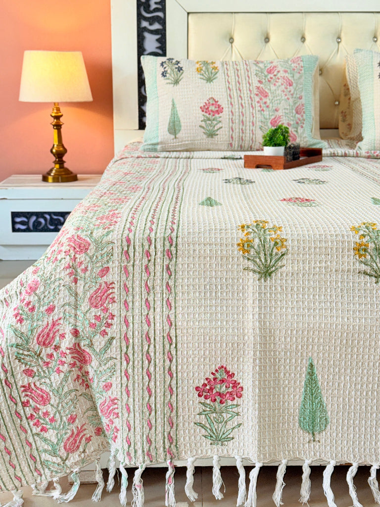 Blossom Love Hand Blocked South Cotton Weave Bedcover