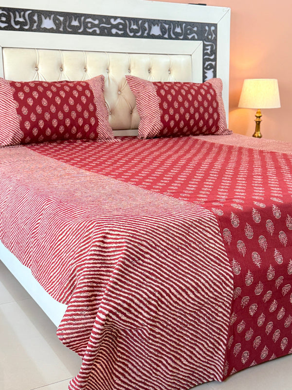 Kaarigar's Craft Ajrakh Bedsheet