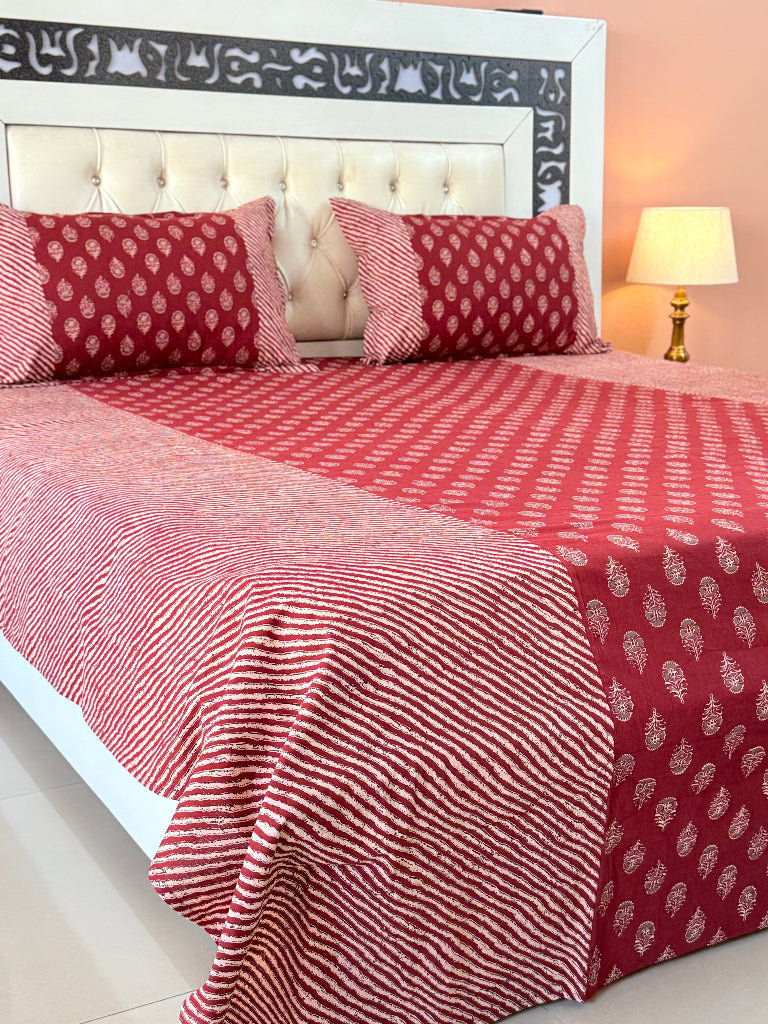 Kaarigar's Craft Ajrakh Bedsheet