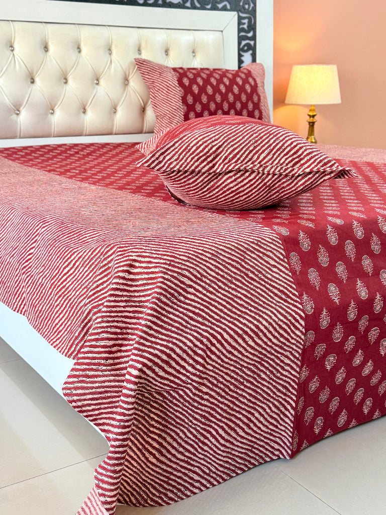 Kaarigar's Craft Ajrakh Bedsheet