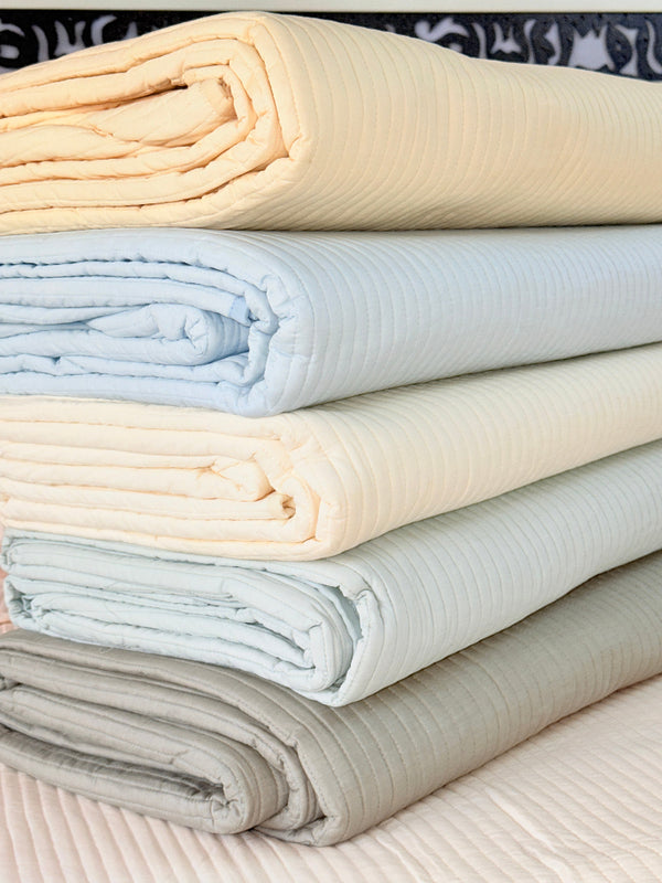 Solid Colors Quilted Bedcover (5 Shades)