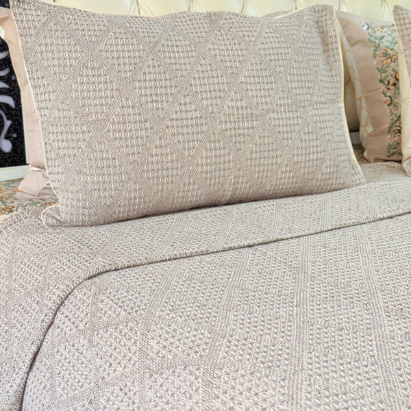 Regal Rest Hand Blocked South Cotton Weave Bedcover (Beige Color)