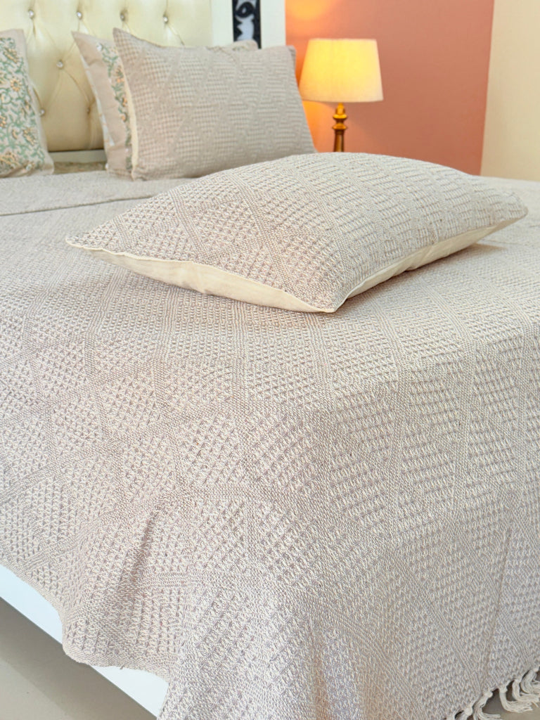 Regal Rest Hand Blocked South Cotton Weave Bedcover (Beige Color)