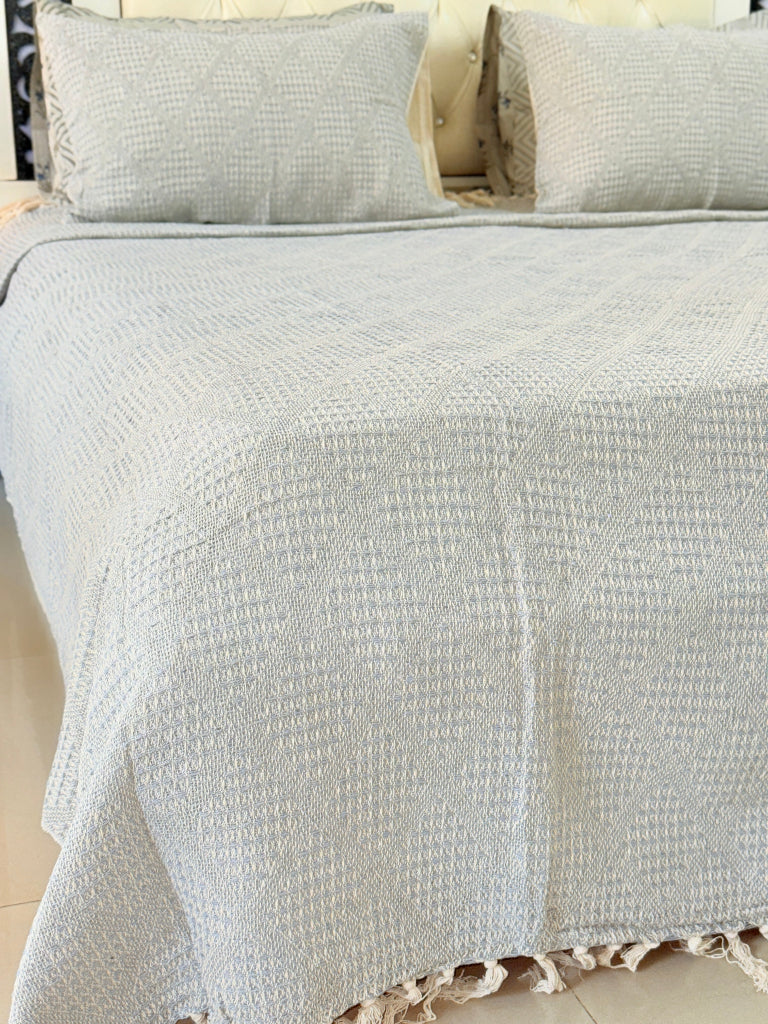 Threaded Calm South Cotton Weave Bedcover (Pastel Blue)