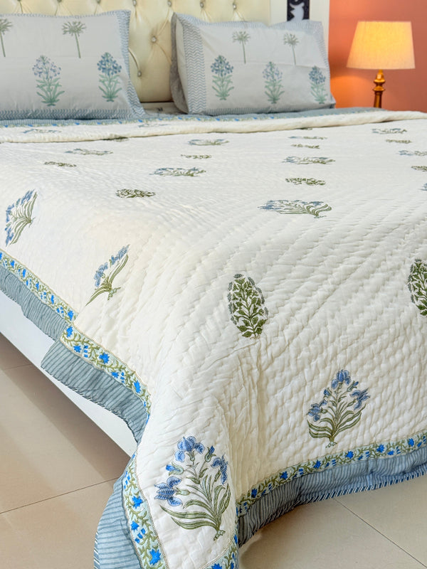 Motif Charm Double Hand Blocked Quilt