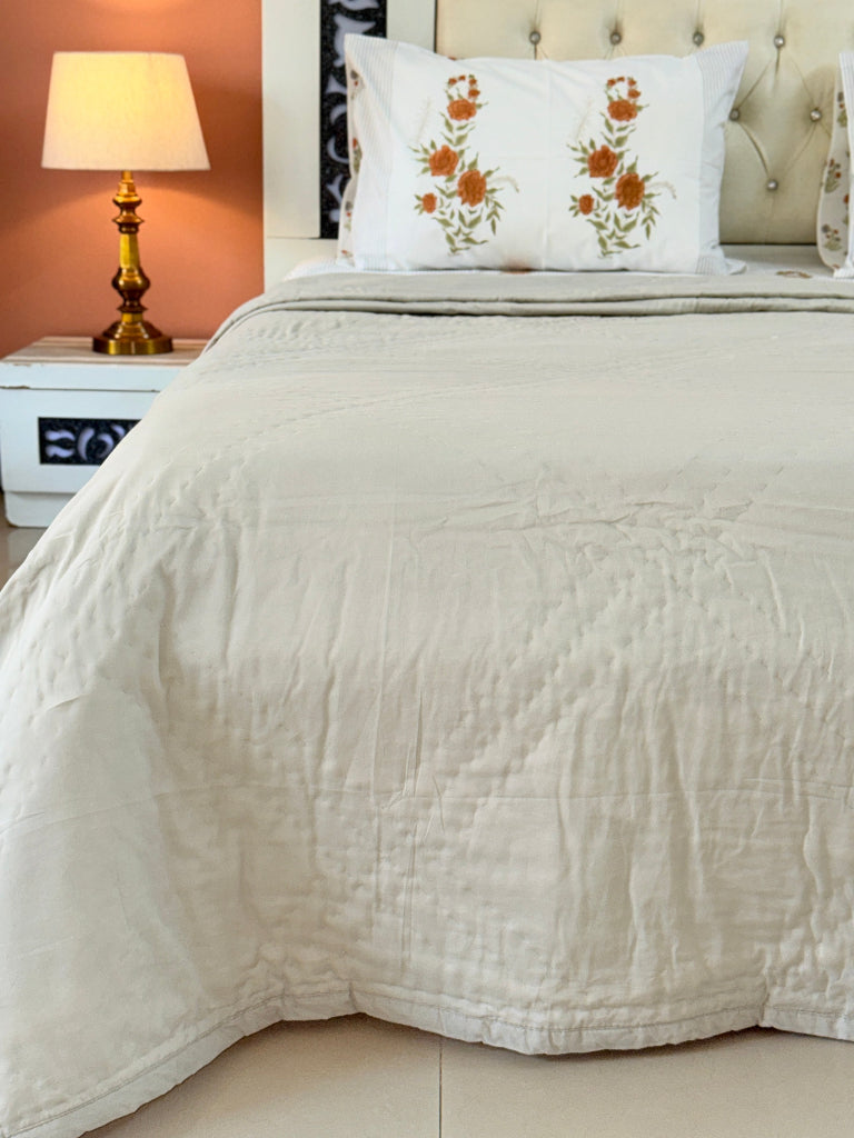 Nude Love Double Handcrafted Quilt