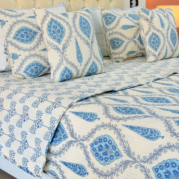 Pure Loom Ajrakh Quilted Bedcover