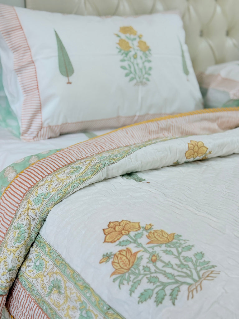Handloom Haven Single Hand Blocked Quilt