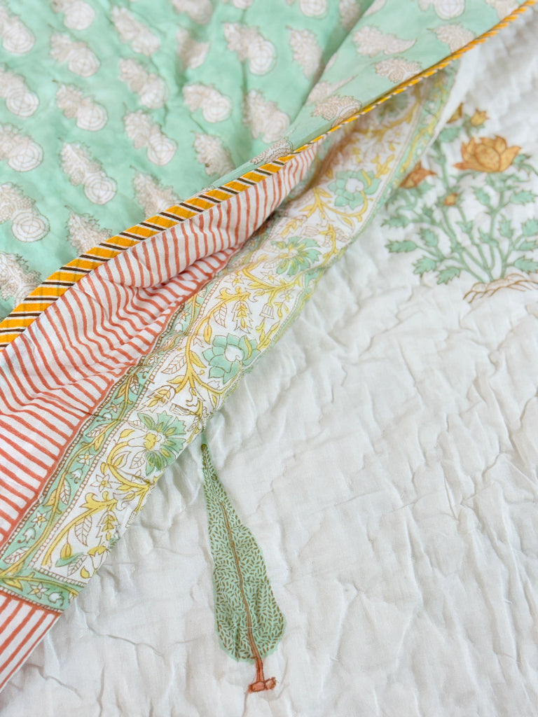 Handloom Haven Single Hand Blocked Quilt