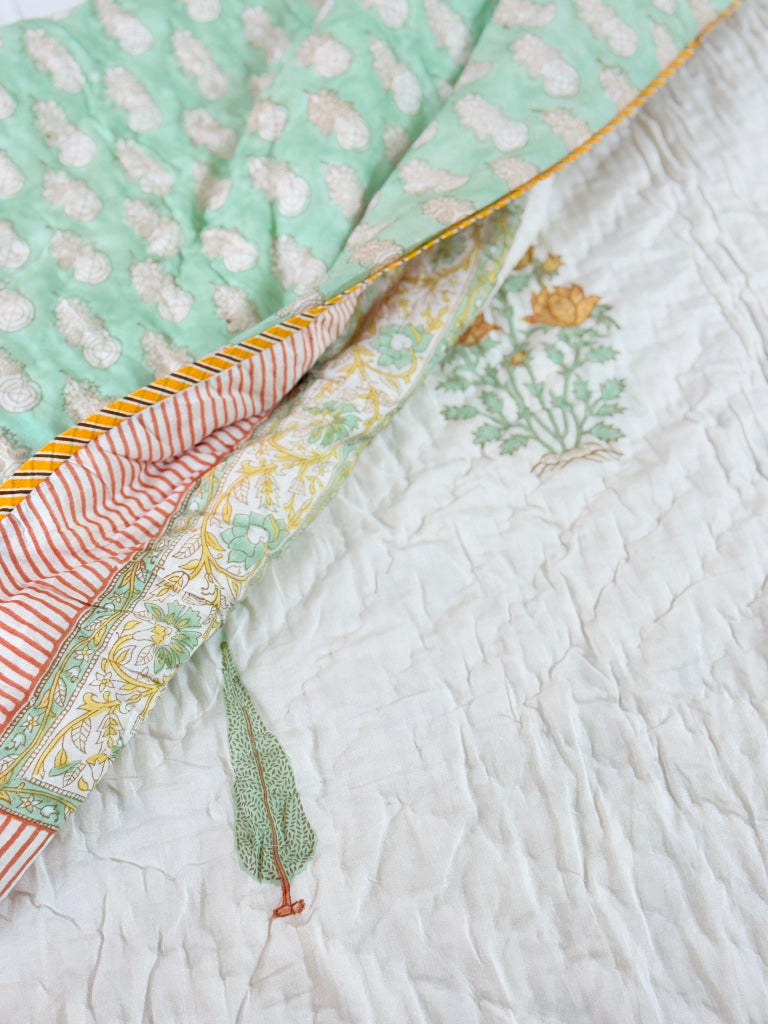 Handloom Haven Single Hand Blocked Quilt