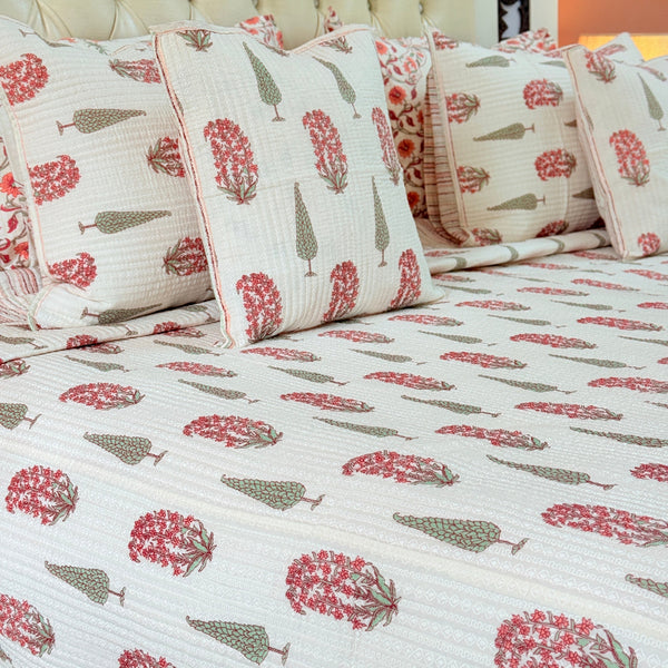 Paisley and Cypress Print Ajrakh Quilted Bedcover