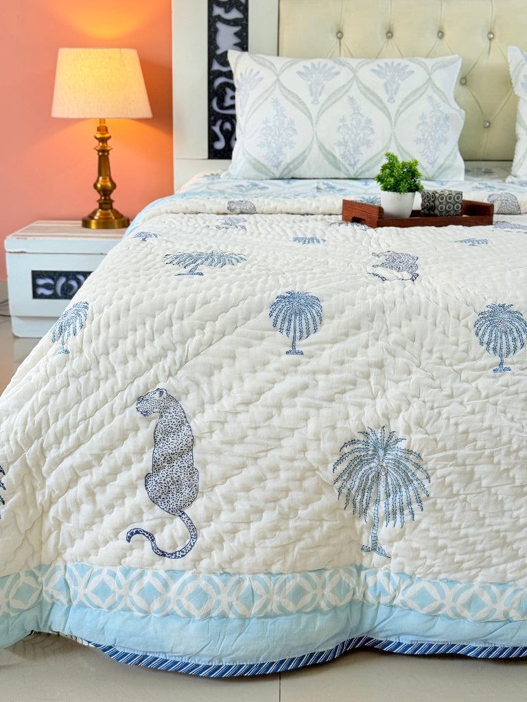 Palm Royale Single Hand Blocked Quilt
