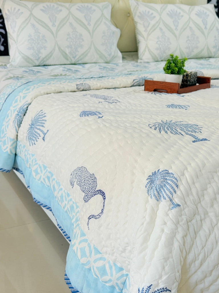 Palm Royale Single Hand Blocked Quilt