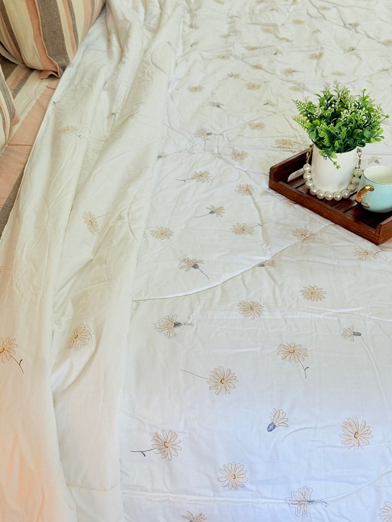 Coconut Fiber Floral Print Double Comforter