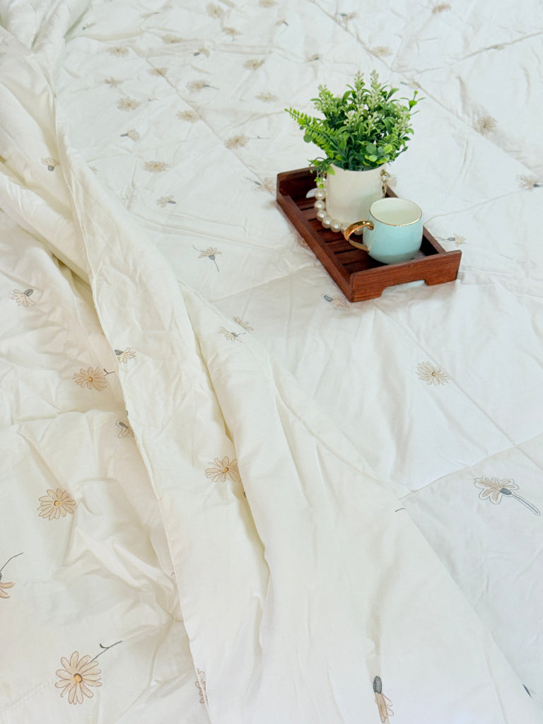 Coconut Fiber Floral Print Double Comforter