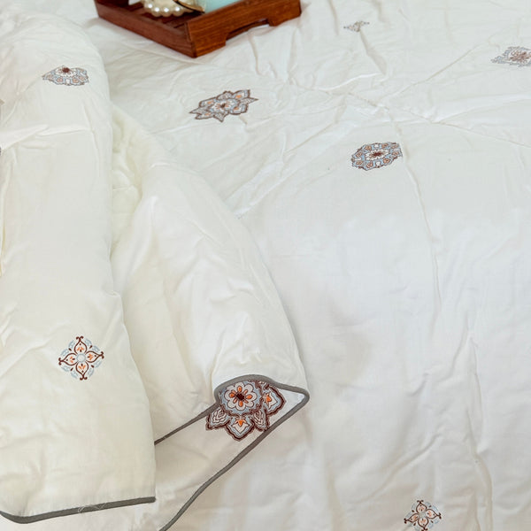 Coconut Fiber Mandala Art Double Comforter