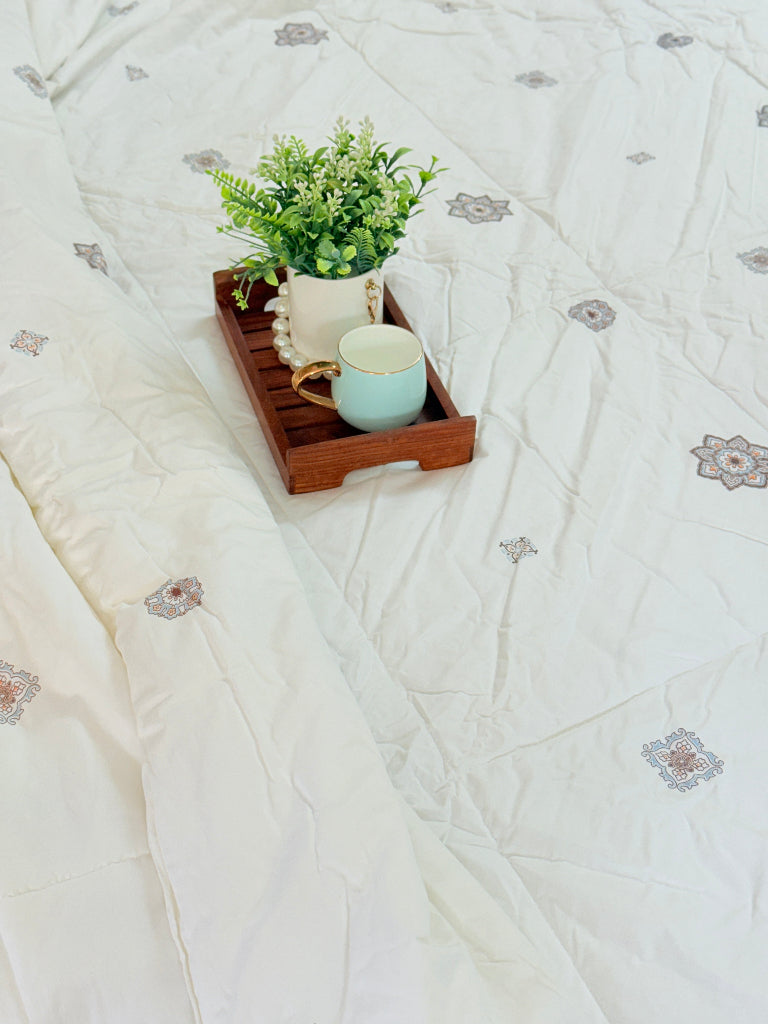 Coconut Fiber Mandala Art Double Comforter