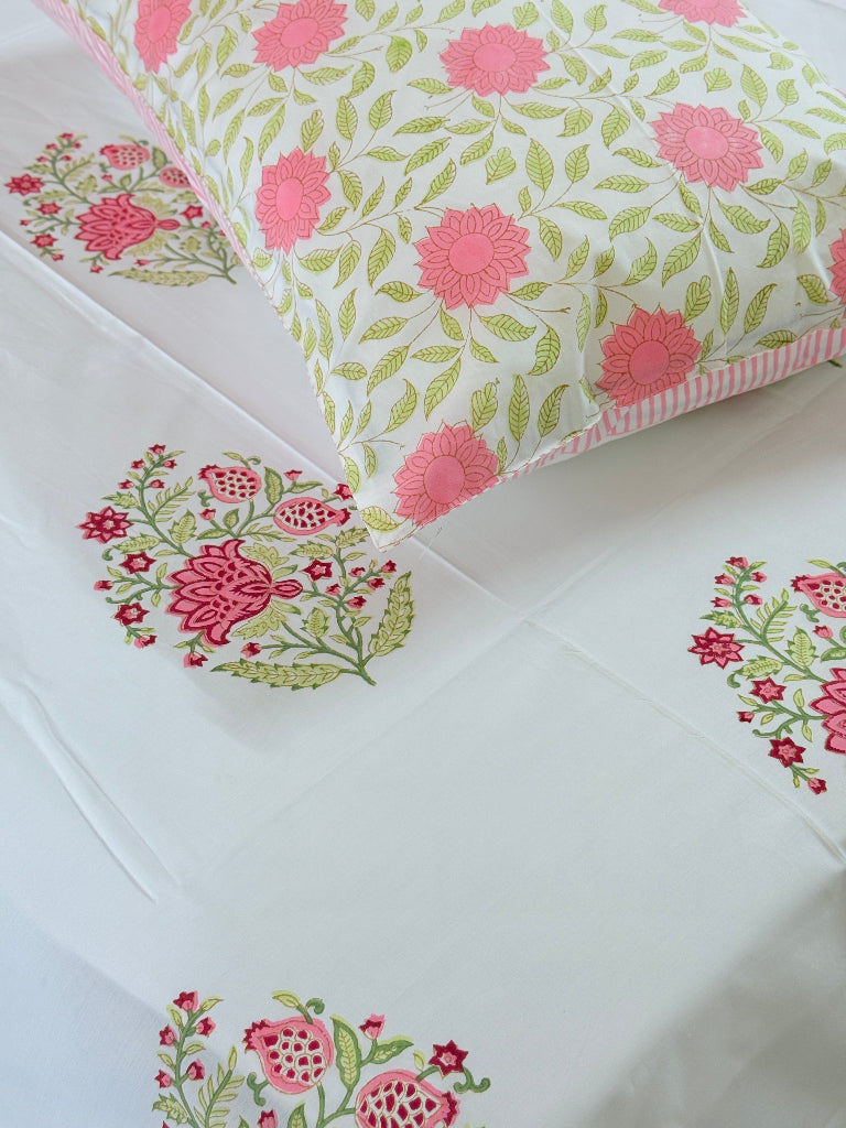 Magnificent Beauty - Hand Blocked Sheet
