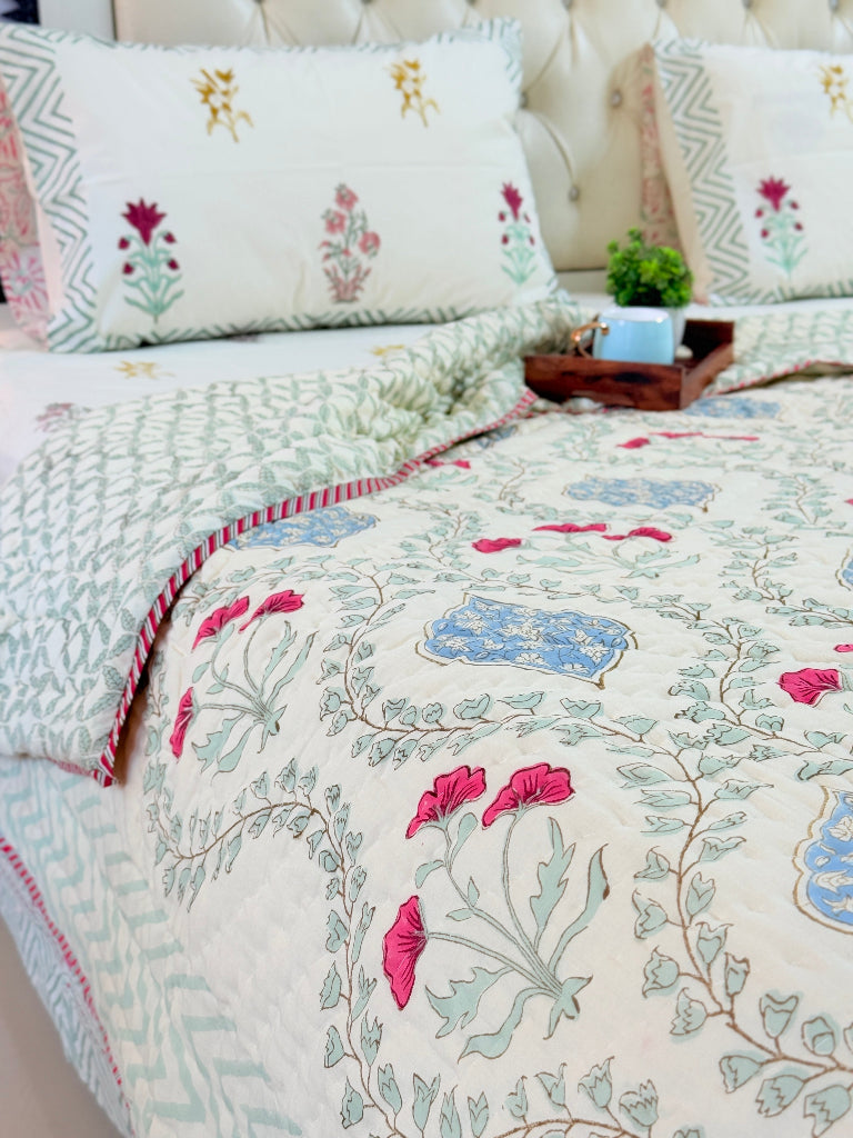 Orchard Bloom Single Hand-blocked Quilt (Beige Base)