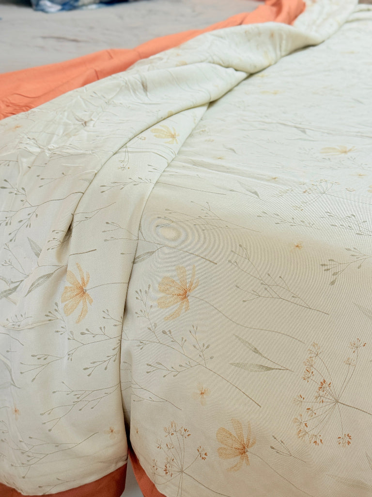 Elegant Florals Double Bed Comforter