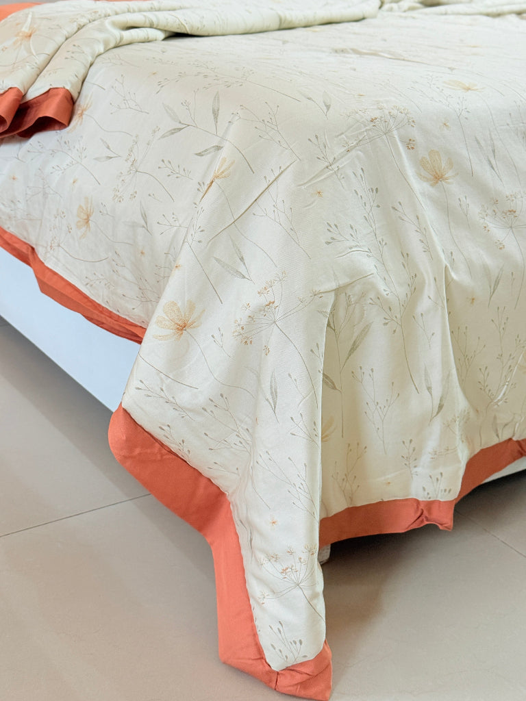 Elegant Florals Double Bed Comforter
