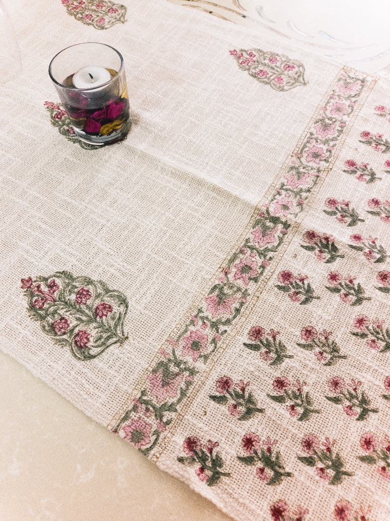 The Blocked Table - Table Runner
